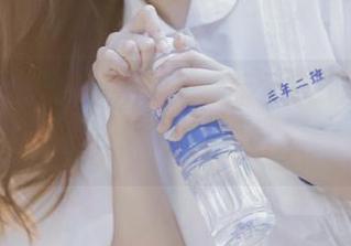 一家人吃瓜，一起分享51cg的神奇地址，太上头了！