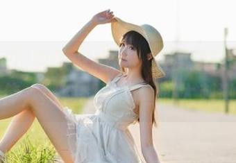 真不敢相信,这视频在51吃瓜上流传,黑料翻滚的画面太刺激了!