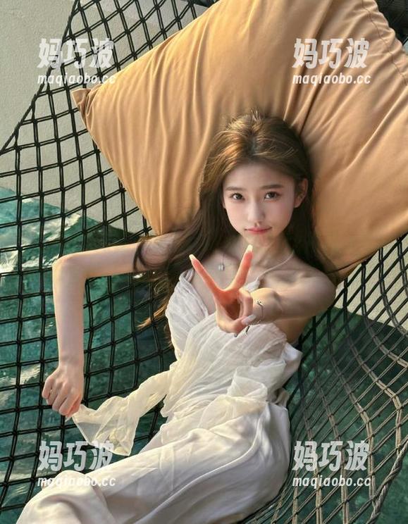 51吃瓜 在ios上玩得溜吗?赶紧进入51吃瓜官网入口,瓜虽美味,内容更养眼!