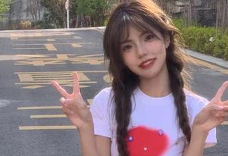爬进51吃瓜论坛的入口，在线众生相，偶尔感觉自己像是静观其变的旁观者。