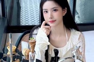 被51吃瓜的热心网友们拖下水,怀揣“永不迷路”的信念继续追寻欢乐,哈哈,这感觉真不错。