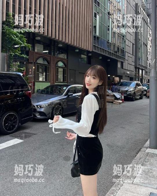 51朝阳发布，吃瓜群众新坐标，快来领略这一季的瓜香四溢！