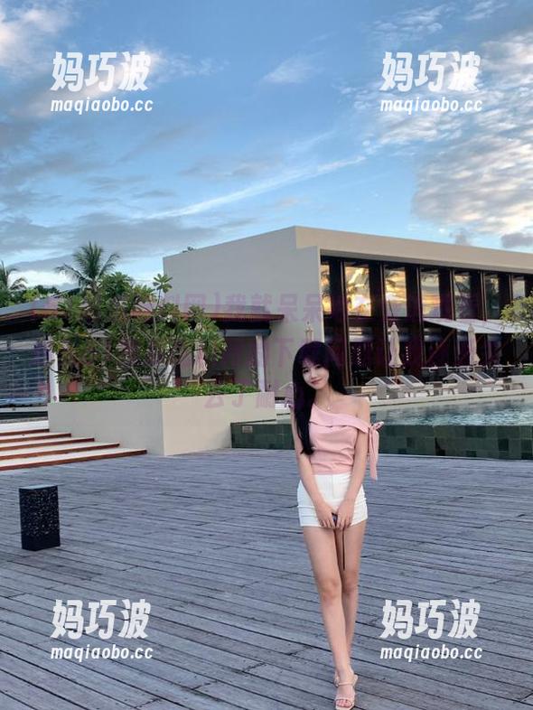 我就呆呆地在旁边观看，结果51黑瓜吃料网的下载问题让我逐渐失去了耐心。