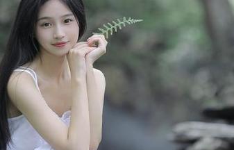 无法抗拒的诱惑，58黑料视频撩得小心肝怦怦跳，感受这份酸甜！