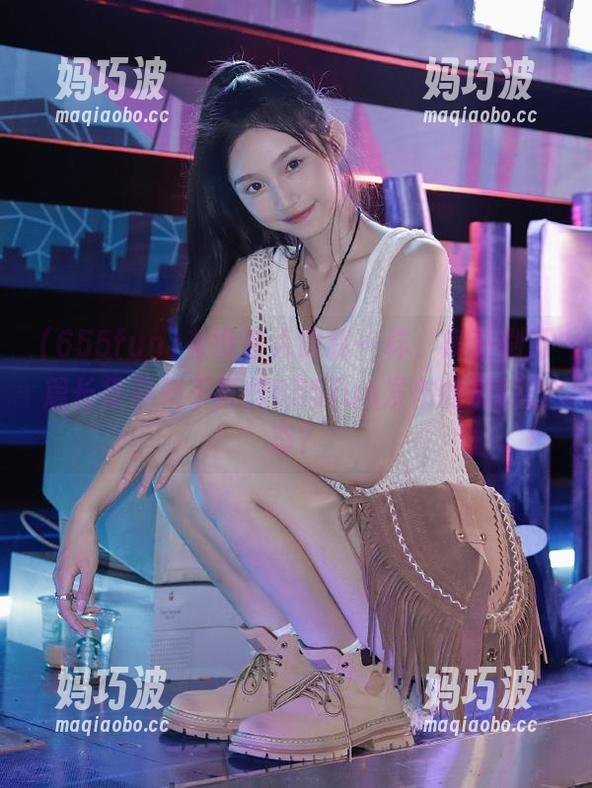 有没有人跟我一样，疯狂刷万篇长征黑料不打烊655fun发布的最新动态？