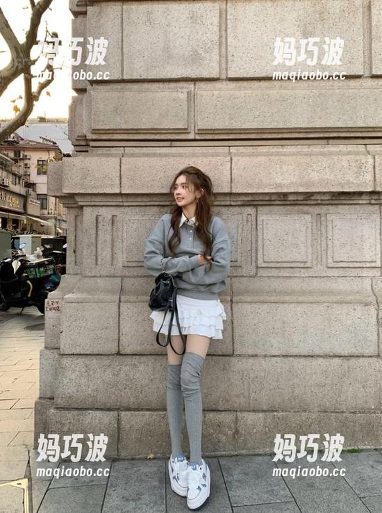 在91吃瓜网站徘徊，仿佛能听到隔壁传来的隐秘纹身小故事？