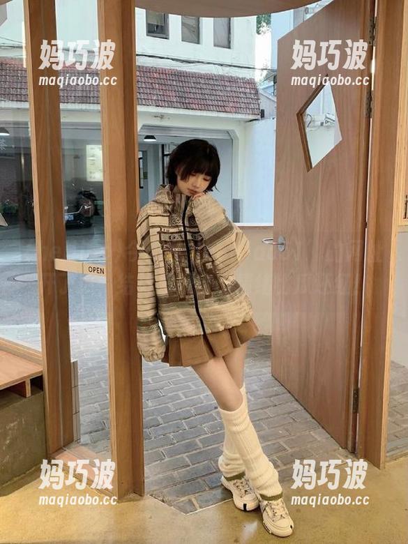 今天在‘heiliao51’的网址开了瓜，结果发现自己情绪比瓜还红！