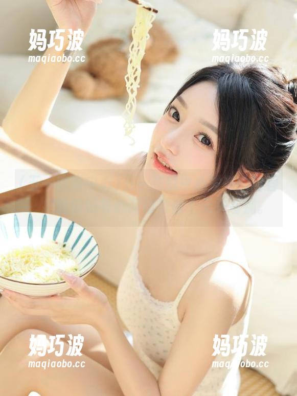 五一吃瓜中心发布的内容，把我的好奇心调动得像个无头苍蝇。