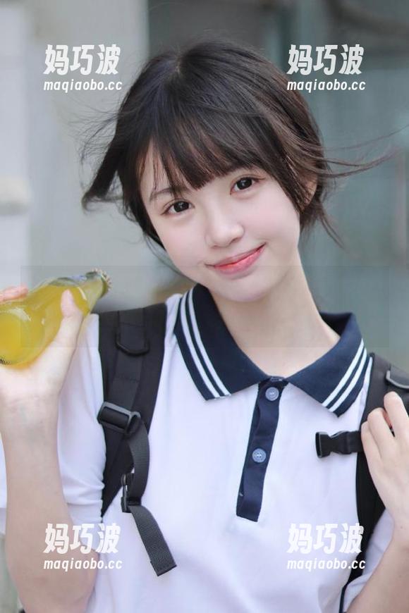 人人吃瓜网 直达人人吃瓜网,刷着刷着,心里暗自欢喜,果然够奶茶了。