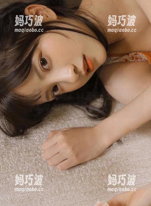 今日吃瓜51发布：当大瓜顶住小瓜的心碎瞬间，太真实了！