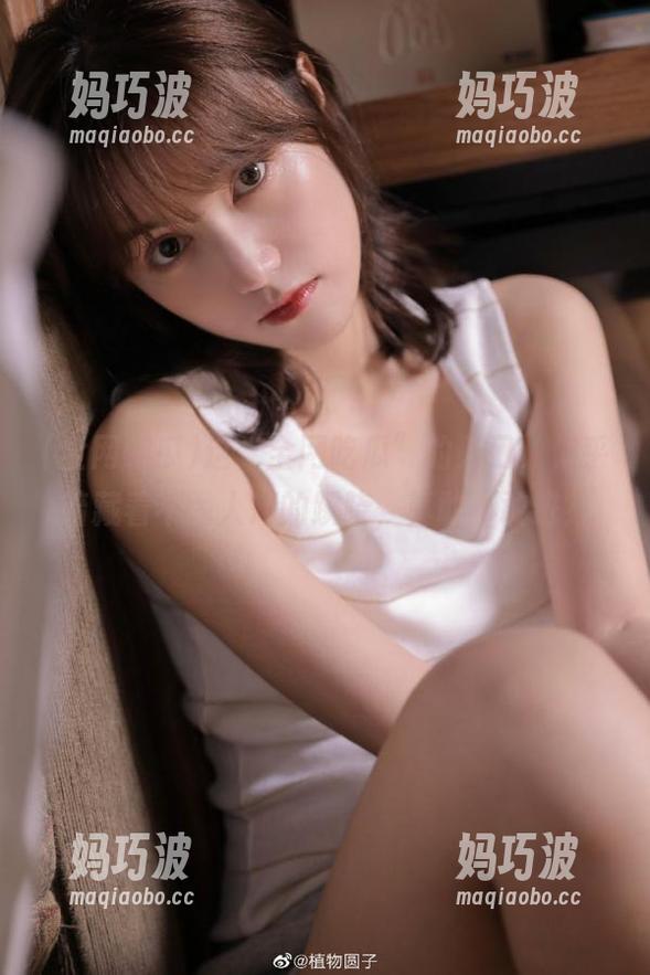 全网吃瓜 这“全网吃瓜”的入口,似乎暗藏着不为人知的蹊跷,真敢不敢进?