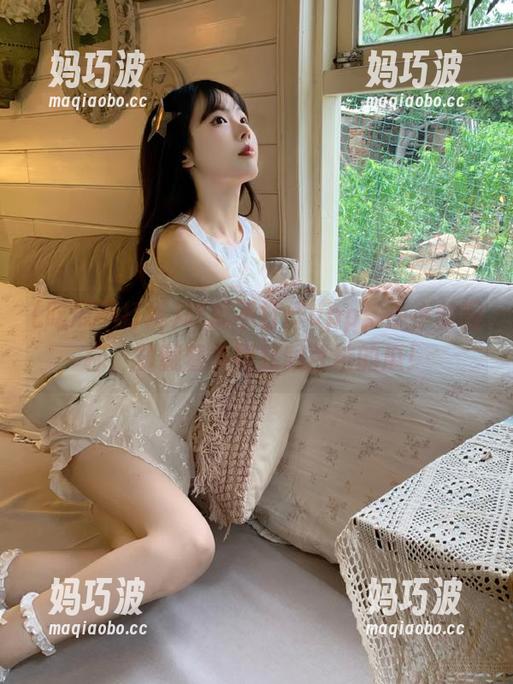 吃瓜不打烊app，小小的图标，却藏着多到愁肠百结的瓜！