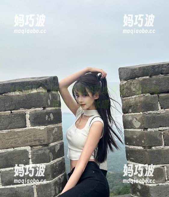 吃瓜导航的安卓界面，设计师请你庙里的水哦！
