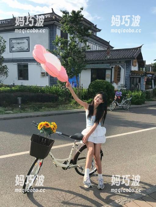 追番途中停下，吃瓜网地址难言相思…在线观看一波三折。