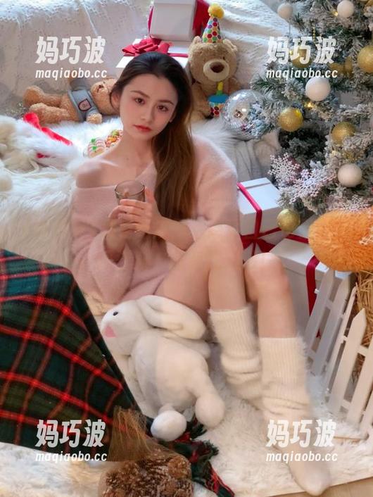 吃瓜网 观看吃瓜网,感觉自己也是个吃瓜群众,超有代入感!