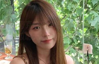 夸克吃瓜网站的收藏好比网红店，今天的瓜明天的热搜，稳！稳得很！