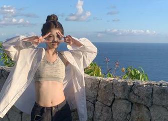 吃瓜黑料发布了神秘网址网页，略显疯狂，越深入越不能自拔！
