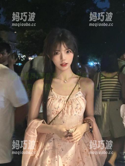 刚登录“国产黑料”，就被一口瓜给惊到了，嘴巴都合不上了