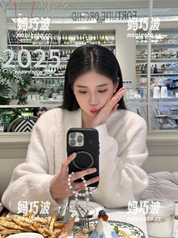 别相信网上道听途说，在线看看我爱五一吃瓜官网，才是真相！