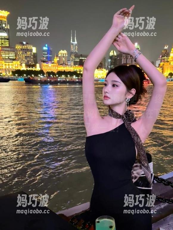 这波明星黑料网页的更新，终于让我体会到惊险小说的快感，真想在下面留言：“又来一发！”