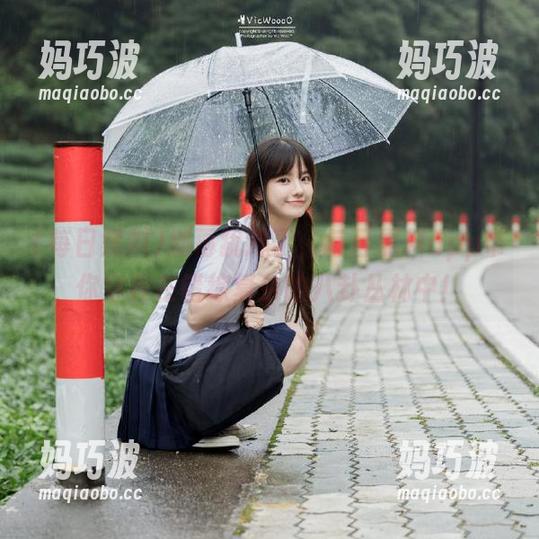 每日黑料 别再犹豫了,每日黑料app带你穿梭在错综复杂的八卦丛林中!