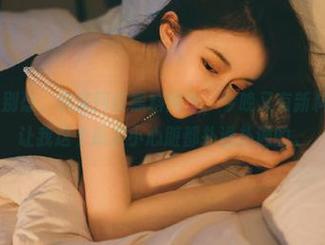 别怂，快来网红黑料网址，今晚又有新料可以吃了！让我这个瓜友小心脏都扑通扑通的。
