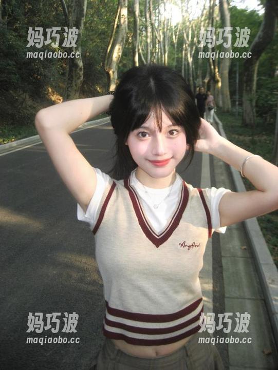 黑哥扒料的首页，为你揭开了新一季的无下限争议！