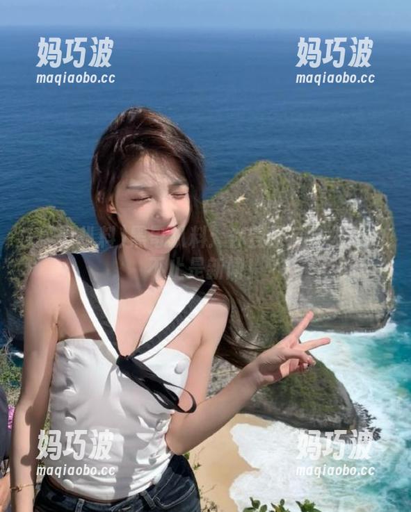 黑哥扒料 黑哥扒料:你登录后会发现的不止是新闻!