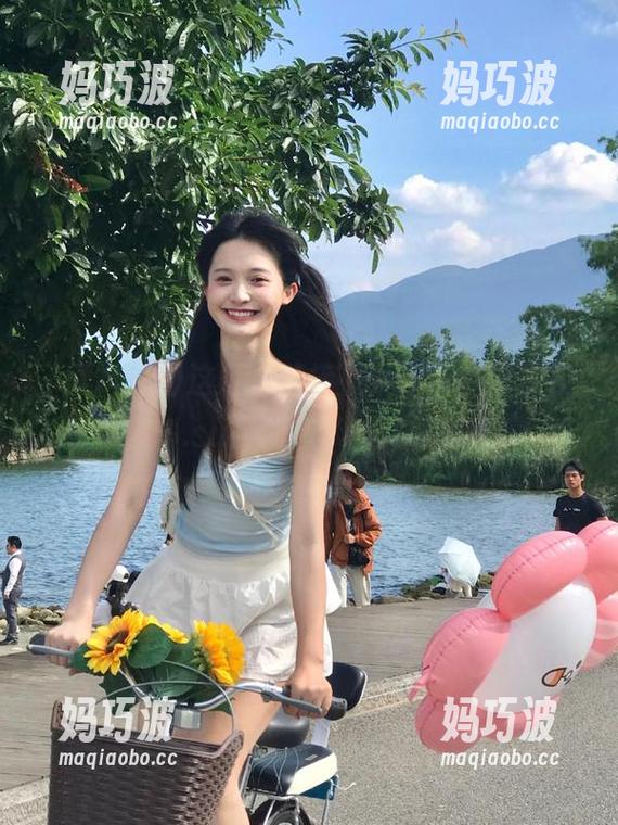 这条“链接”太神了，仿佛在“黑料.su”创造了时间模拟器！