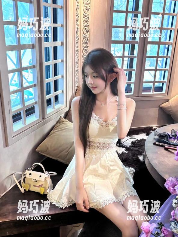 点击这个链接，你信不信我能把瓜都变成西瓜？“黑料51”也不过如此！