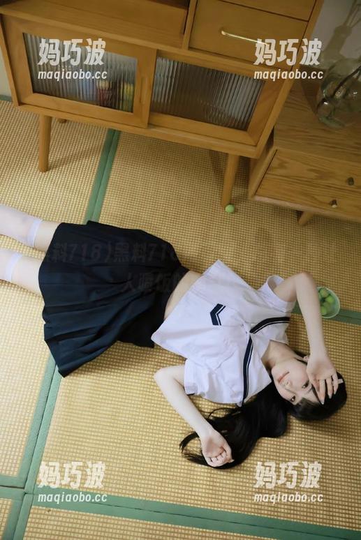 黑料718网页版，总有一种让人喷饭的幽默！