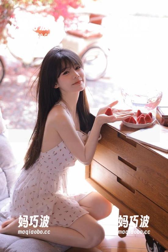 叹息吧！在黑料不打烊的网站上，再小的棉花糖都能变成大猛料……