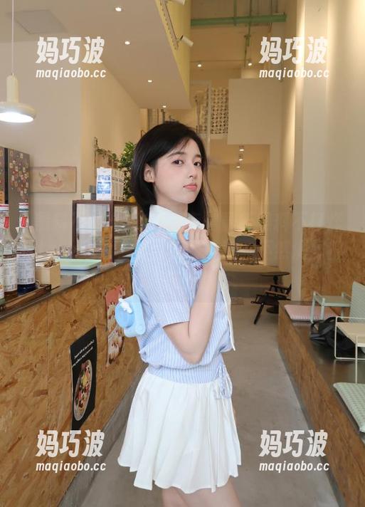吃瓜指南：最新黑料不打烊tttzzz入口，建议找好位置，不然满屏都是尴尬！