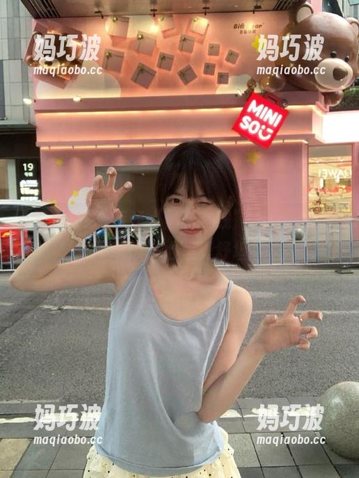 辣评“黑料在线”app，饮茶听瓜，心里真舒坦