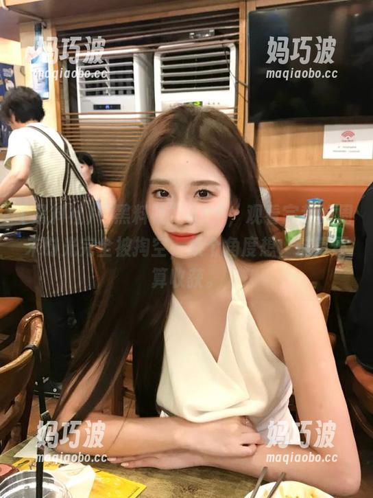 “黑料社”APP，观看完我的周末时光完全被掏空，换个角度想，这算不算收获。
