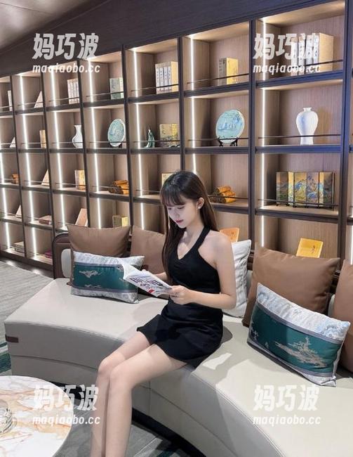黑料社 黑料社网页的事儿,一不小心就能掉进八卦的深渊,哈哈。