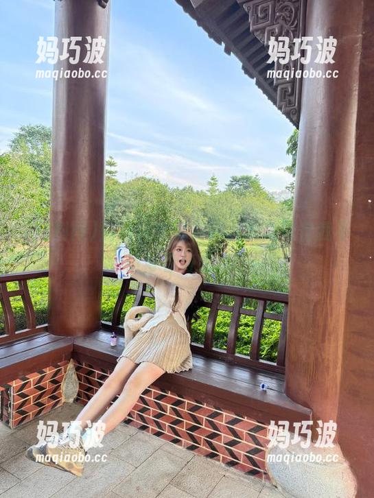默默关注黑料网，永久陪伴我不负青春与白点。
