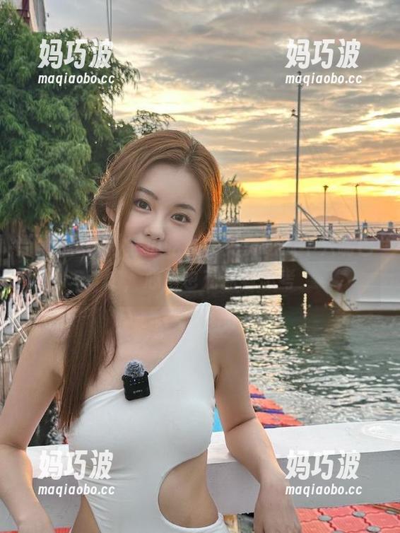 黑瓜吃料 黑瓜吃料,免费吃瓜不只嘴巴忙,心里也充盈着思考